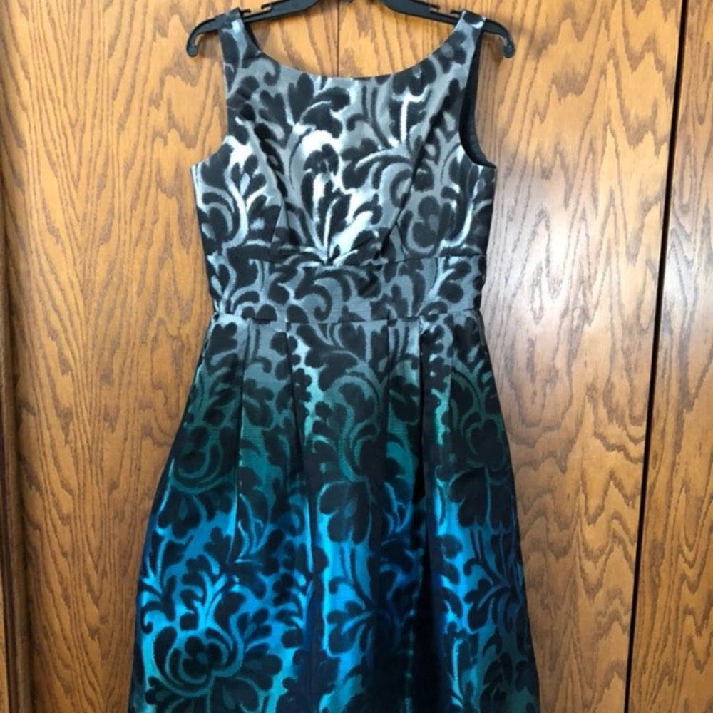 Jessica Howard Ombré Dress